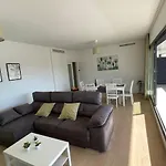 Holidays2torremolinos Pool, 300 Mts From