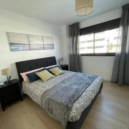 Апартаменты Holidays2torremolinos Alamos 3 Bedroom & Terrace & Pool Торремолинос