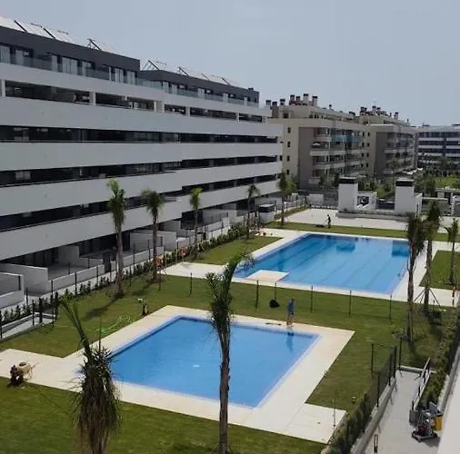 Апартаменты Holidays2torremolinos Pool, 300 Mts From